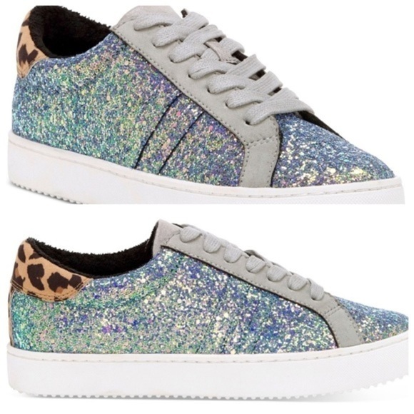 INC International Concepts Shoes - 🆕INC Danelia Iridescent glitter sneaker